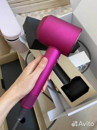 Фен Dyson оригинальный с чехлом