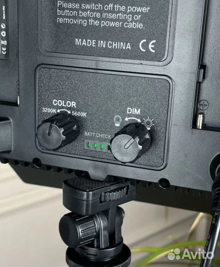 Видеосвет pro led 600 с штативом