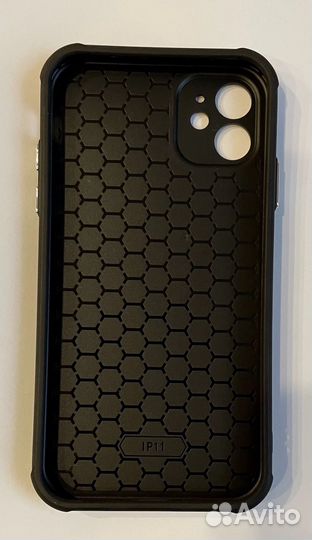 Чехол на iPhone 11 кожаный