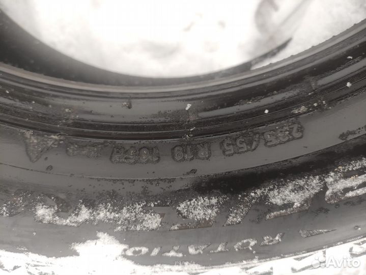 Pirelli Scorpion Ice Zero 2 235/55 R19