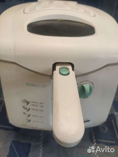 Мультиварка с Фритюрницей фритюрница