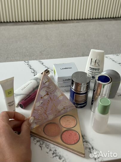 Набор косметики пакетом