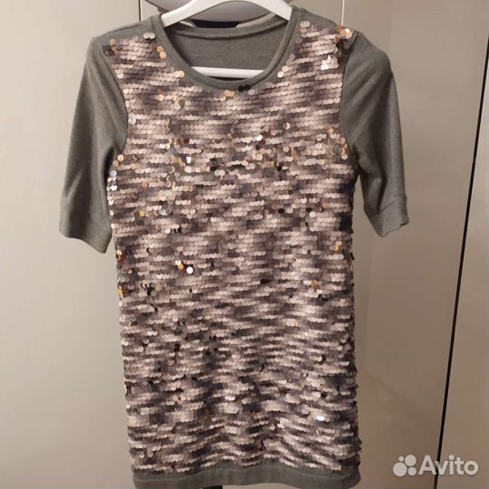 Серое платье туника с пайетками