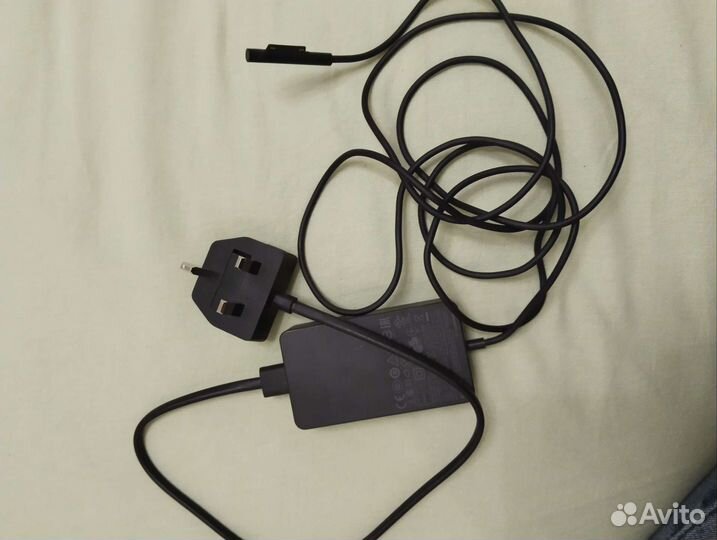 Блок питания для Microsoft Surface 12V 2.58A