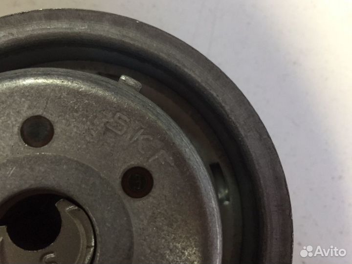 Ролик натяжителя грм октавия пассат гольф