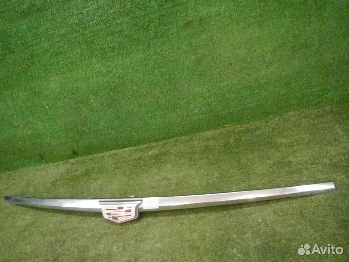 Накладка крышки багажника Cadillac Escalade 4 (201