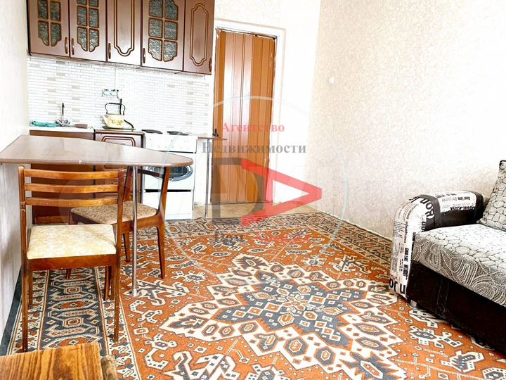 2-к. квартира, 42 м², 9/9 эт.