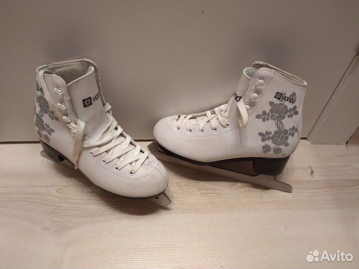 Коньки размер 35 - 36
