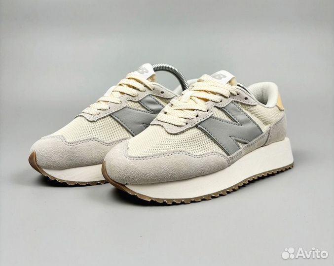 Кроссовки женские New Balance 237