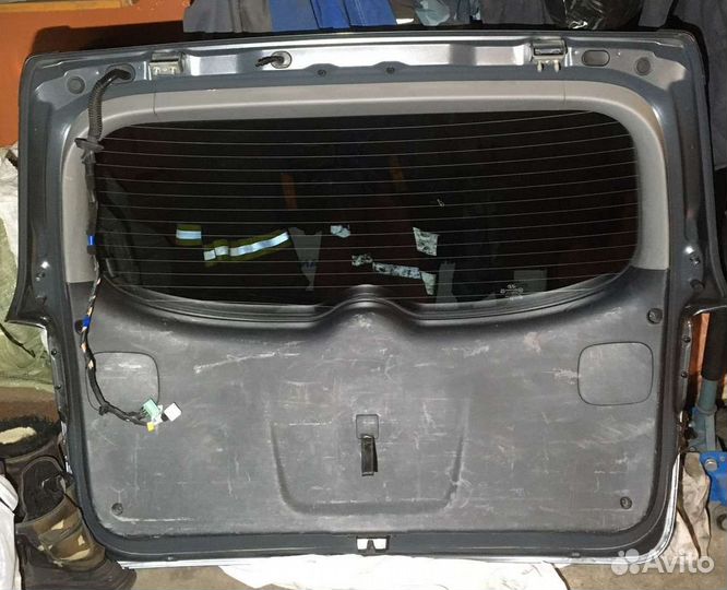 Дверь багажника Hyundai Santa Fe 2