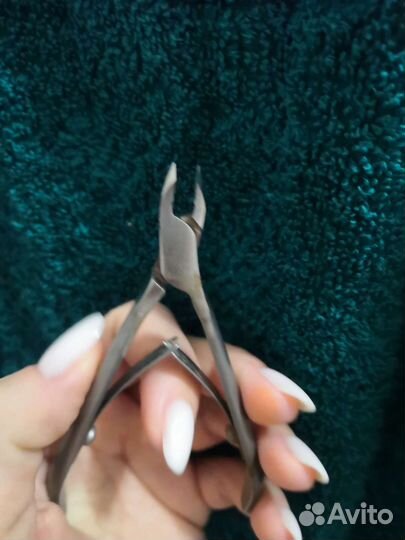Щипчики для маникюра