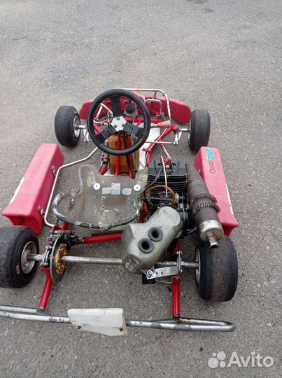 Картинг зид