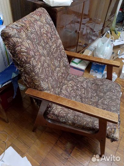 Кресло под реставрацию