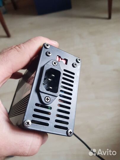 Зарядка для эл велосипеда,каска,передние тормоза