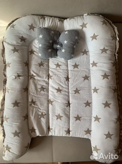 Подушка кокон для младенца