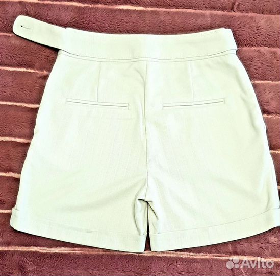 Шорты женские