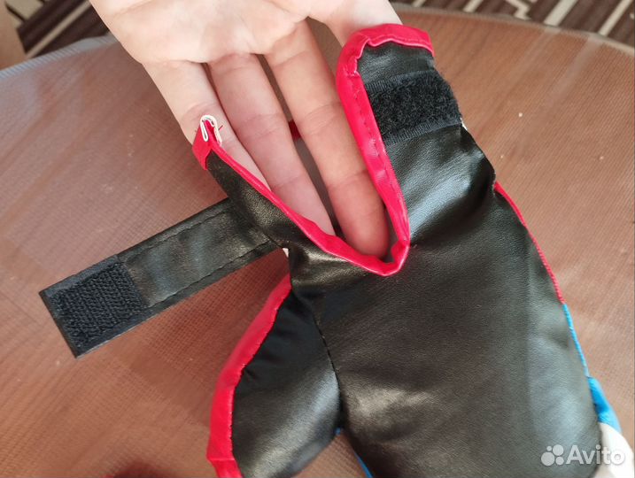 Боксерские перчатки детские