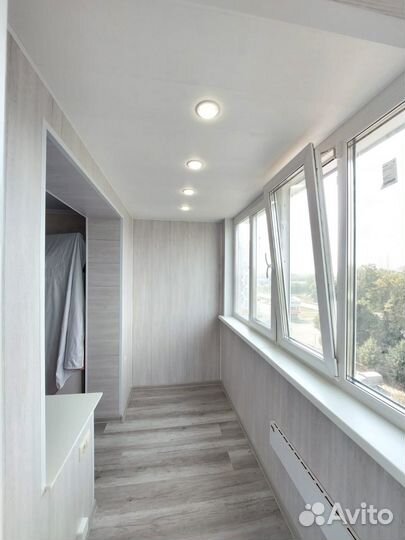 Утепление, отделка, остекление балконов