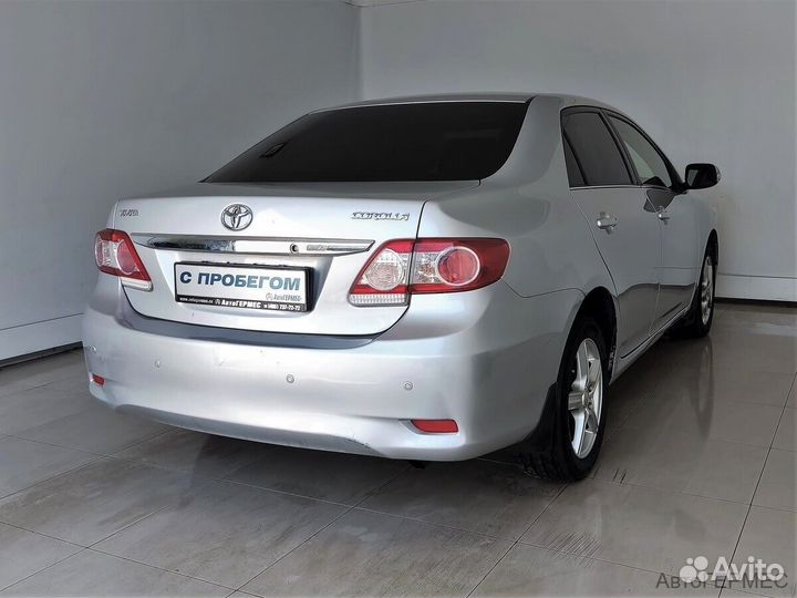 Toyota Corolla, 2011