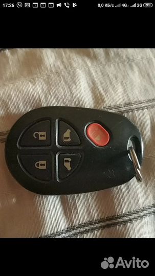 Тойота ключ