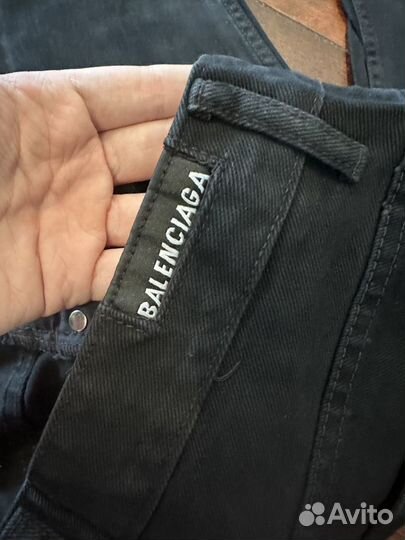 Balenciaga flared клеш джинсы на руках