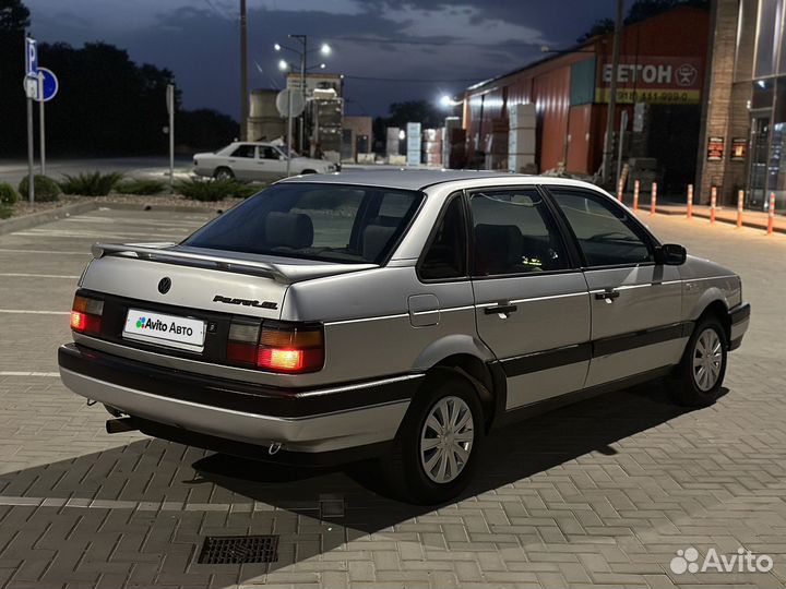 Volkswagen Passat 2.0 МТ, 1992, 300 000 км