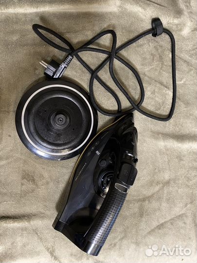 Утюг беспроводной polaris