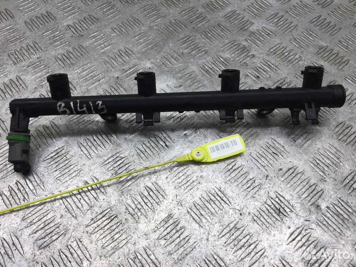 Топливная рампа Renault Megane K4M812