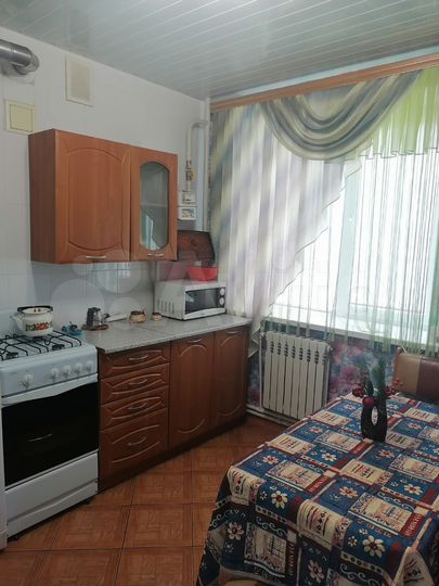 2-к. квартира, 80 м², 2/3 эт.