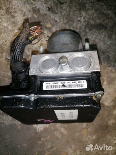 Блок abs Audi A6 C6 BDW GAC