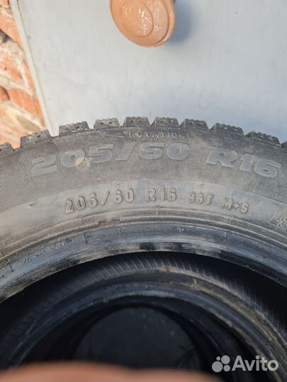 Pirelli Formula Winter 205/60 R16