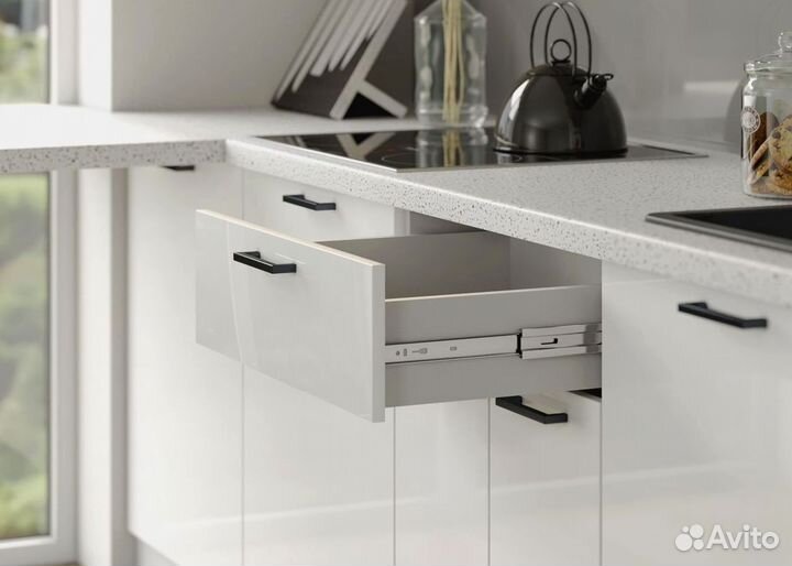 Кухонный гарнитур угловой