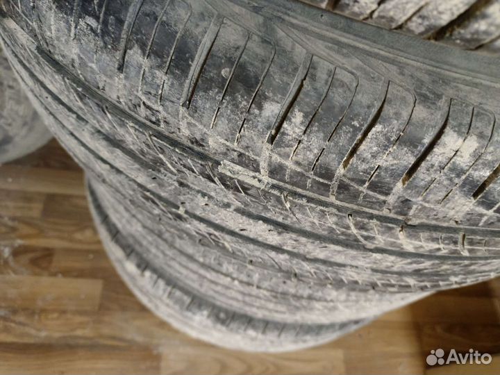 Hankook Dynapro HP2 RA33 285/60 R18 116