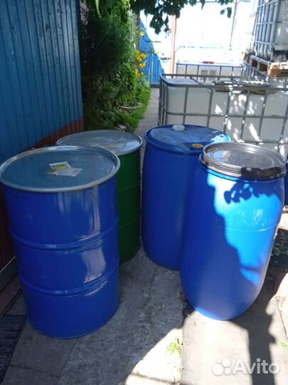 Бочки металлические, пластик 230 л, 180 л
