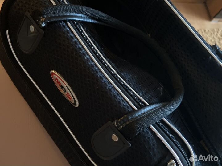 Сумка дорожная на колесах с выдвижной ручкой