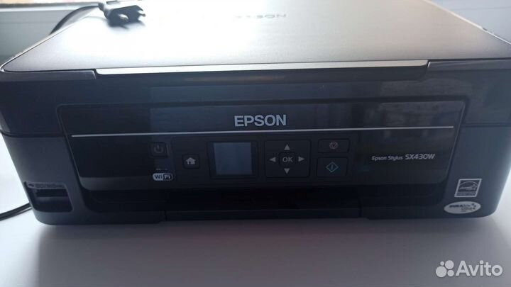Еpson принтер цветной, картриджный