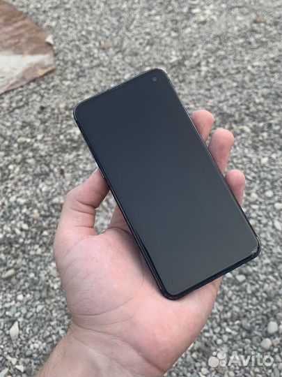Samsung galaxy s10e