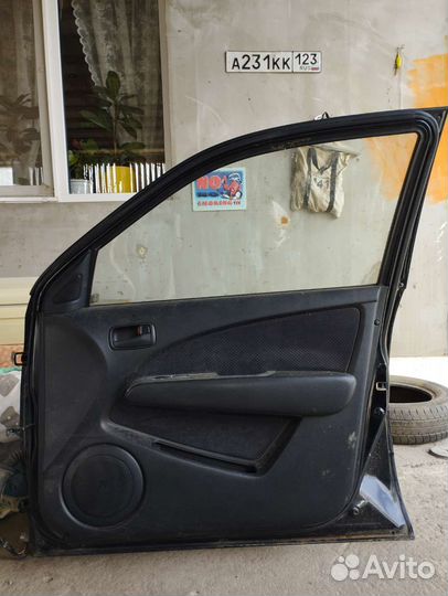 Двери мицубиси аутлендер 1