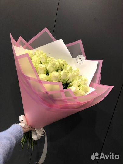 Букет из 35 белых роз 40 см