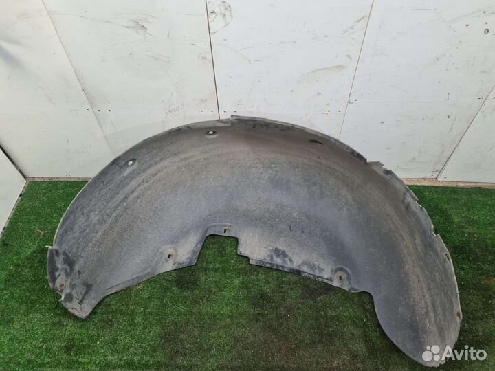 Подкрылок задний левый 7L6810971A Touareg 02-10 г