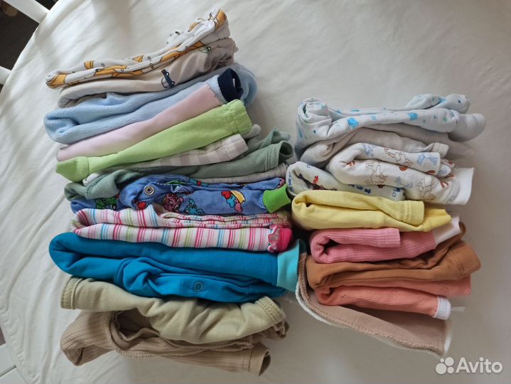Одежда для новорожденных пакетом 50 56