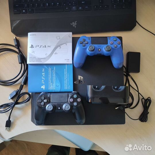 Sony PS4 PRO 2tb ssd