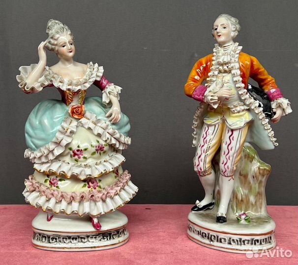 Статуэтки. Антиквариат Европа