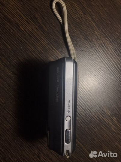 Компактный фотоаппарат