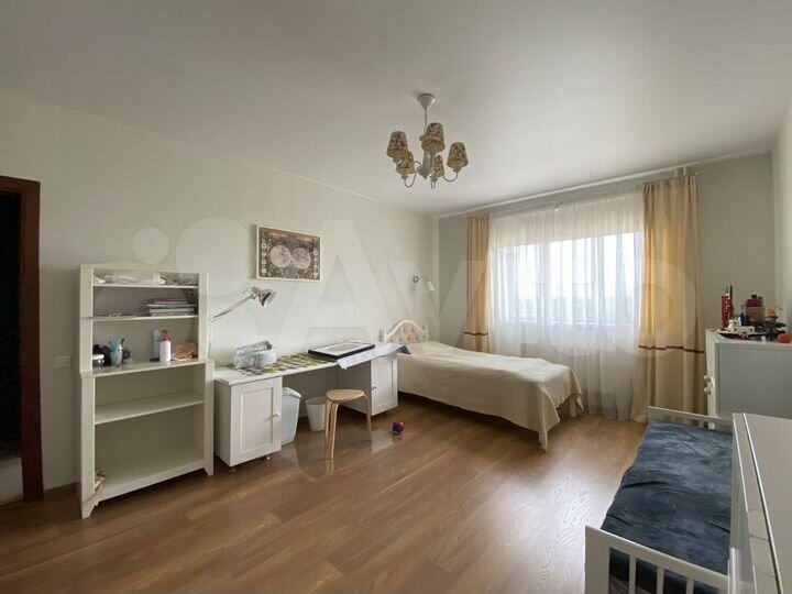 3-к. квартира, 106,6 м², 8/12 эт.