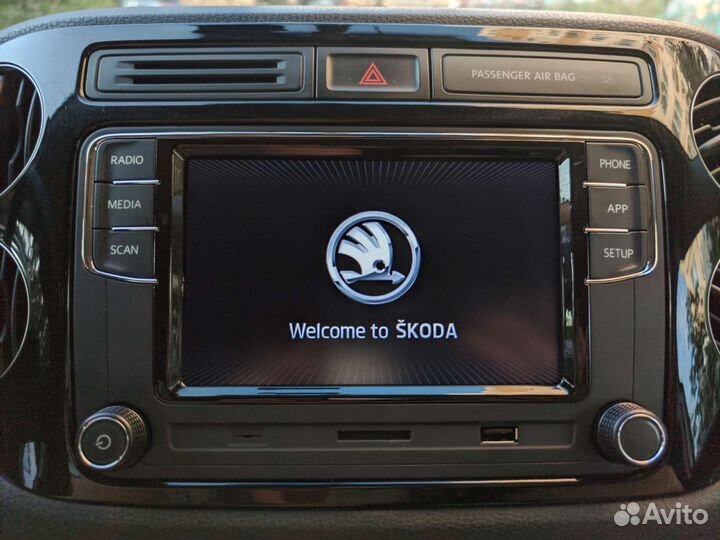 Skoda магнитола RCD 410 CarPlay