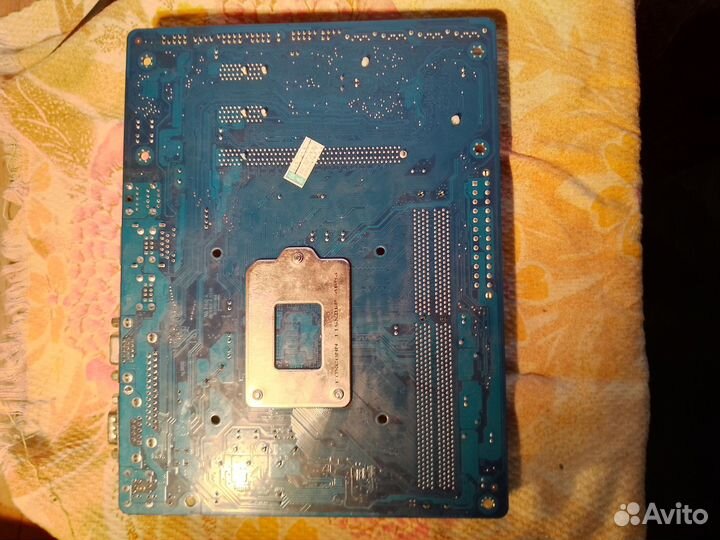 Материнская плата