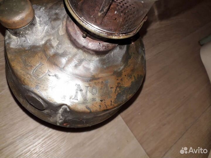 Лампа керосиновая старинная