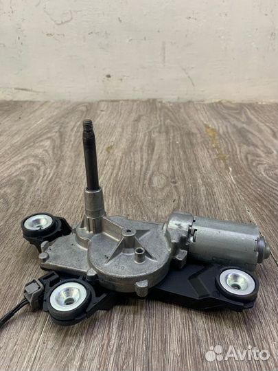 Мотор дворников задний Ford Focus 2 хетчбэк 5-ти