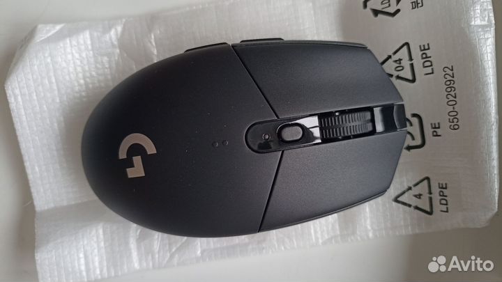 Мышь беспроводная Logitech G304 lightspeed новая